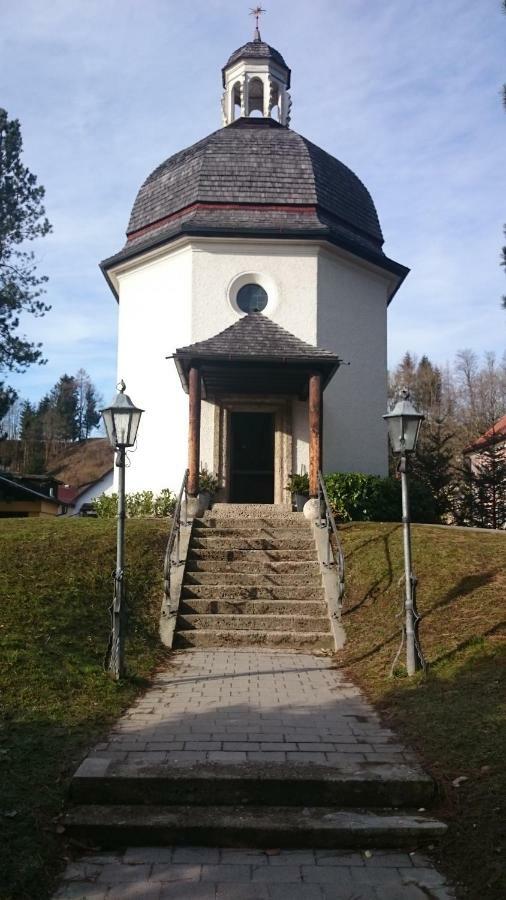 Ferienwohnung An Der Idyllischen Salzachschleife Naehe Salzburg Лауфен Экстерьер фото